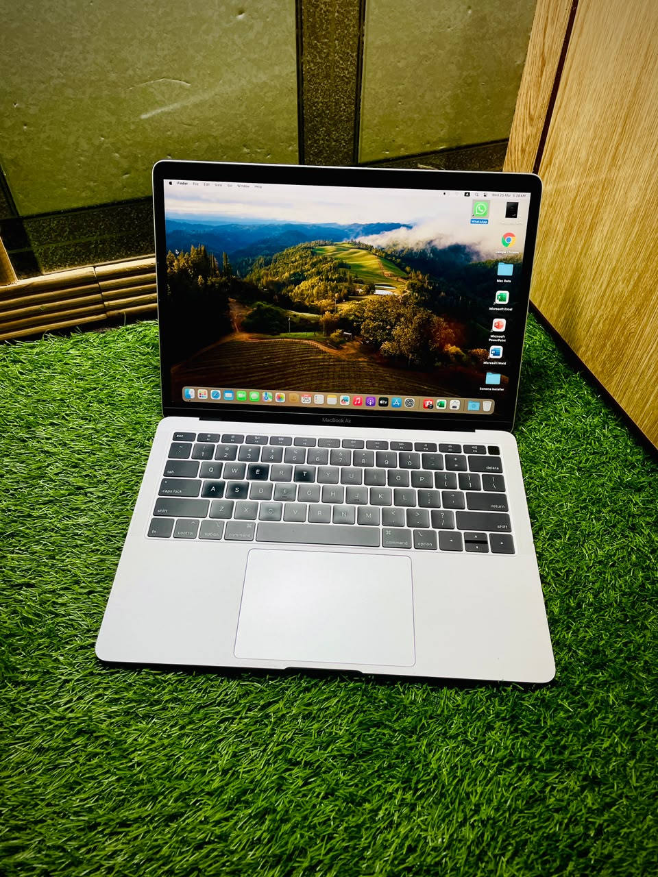 Apple MacBook Air 2019 (13.3") | Intel Core i5 | 8GB RAM | 256GB SSD