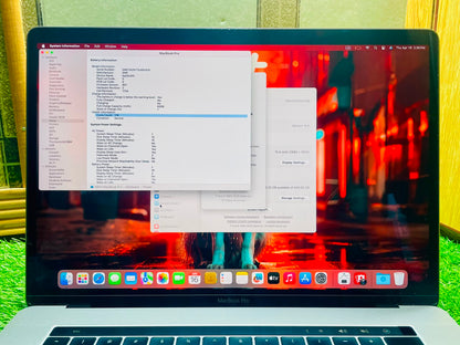 Apple MacBook Pro A1990 (2019, 15-inch) | i9 | 32GB | 512GB SSD | 4GB GPU