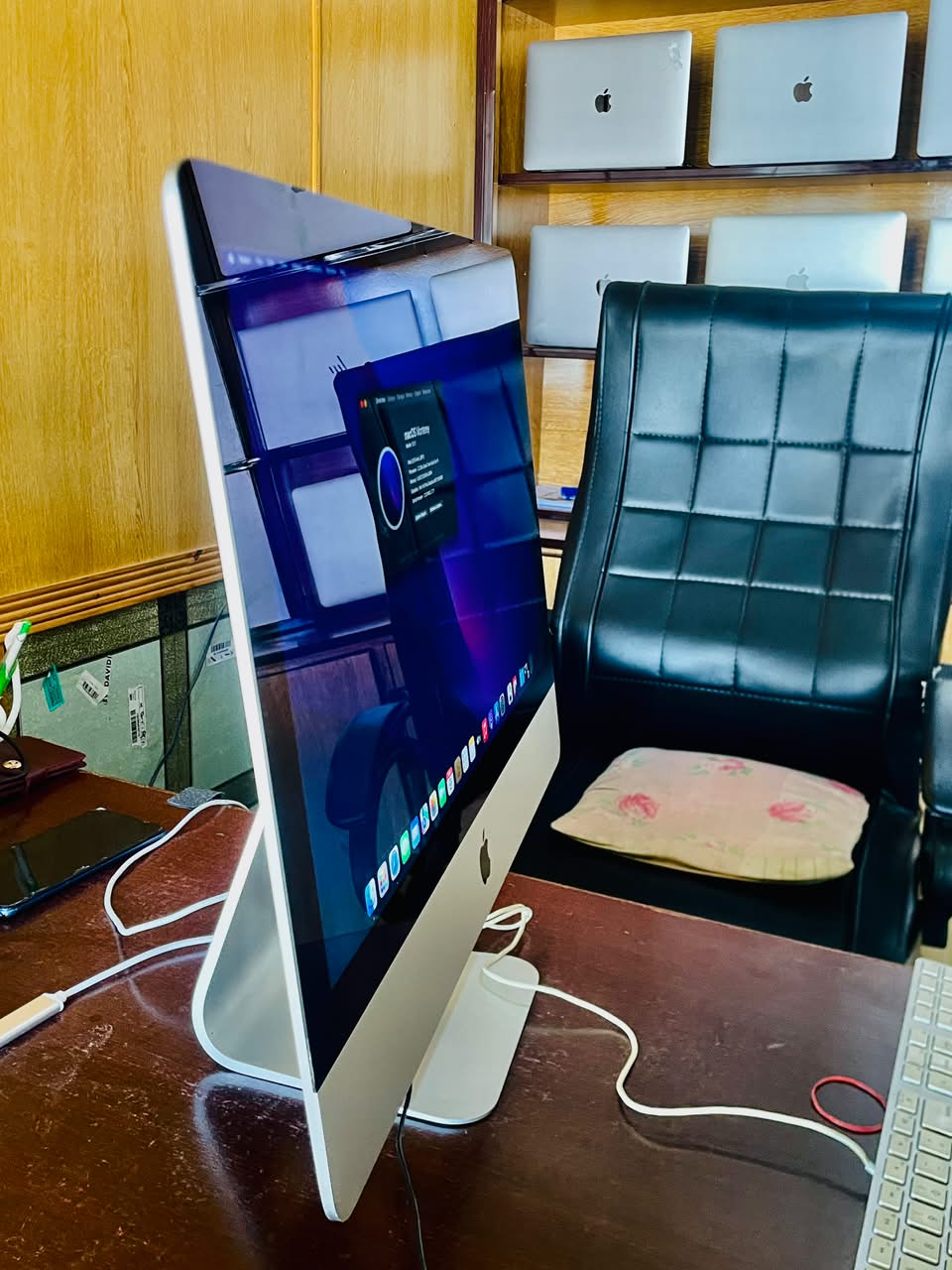 Apple iMac 2017 (21.5") – Intel Core i5 | 8GB RAM | 256GB SSD